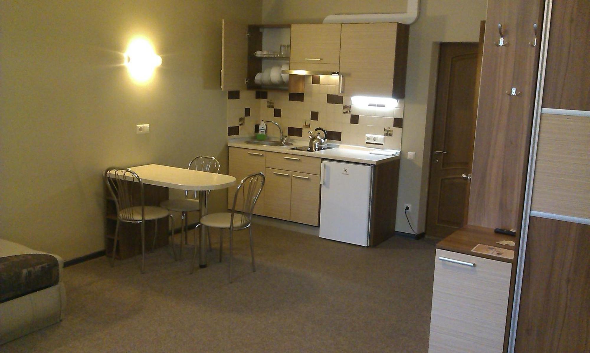 Yuzhniy Dvorik Aparthotel Odessa Exterior foto