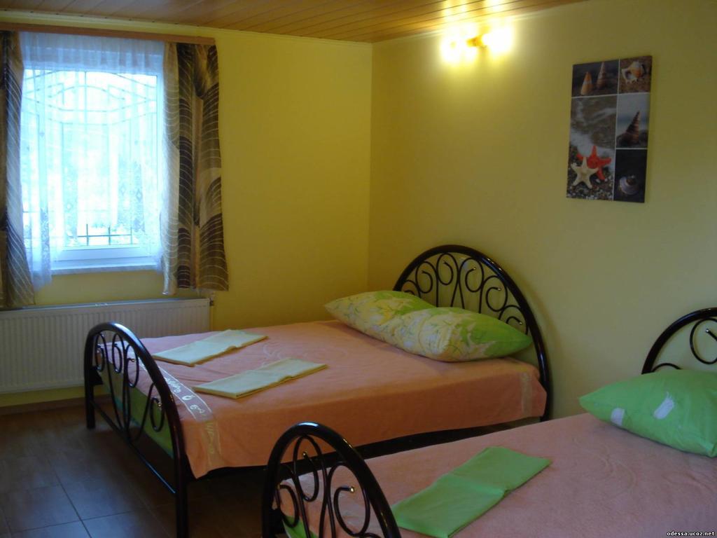 Yuzhniy Dvorik Aparthotel Odessa Exterior foto